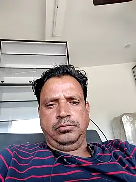 Snapshot of Raj1043 chatting on 10.15.25 Raj1043 online show from 10.15.25