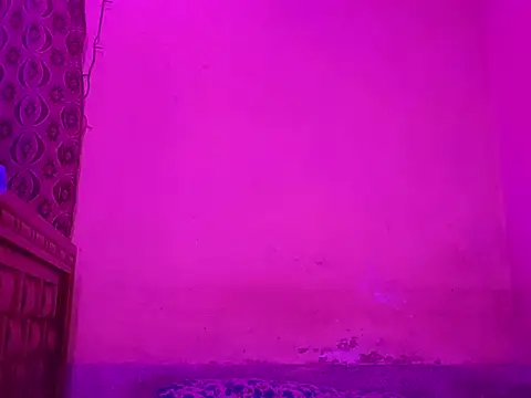 Snapshot of MmmMonikaBabie chatting on 12.13.24 MmmMonikaBabie online show from 12.13.24