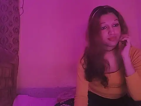 Snapshot of MmmMonikaBabie chatting on 01.23.25 MmmMonikaBabie online show from 01.23.25