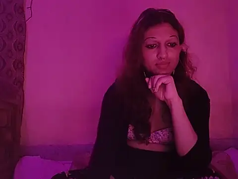 Snapshot of MmmMonikaBabie chatting on 01.23.25 MmmMonikaBabie online show from 01.23.25