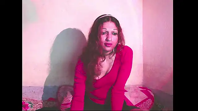 Snapshot of MmmMonikaBabie chatting on 02.19.25 MmmMonikaBabie online show from 02.19.25