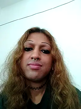 Snapshot of MmmMonikaBabie chatting on 09.12.25 MmmMonikaBabie online show from 09.12.25