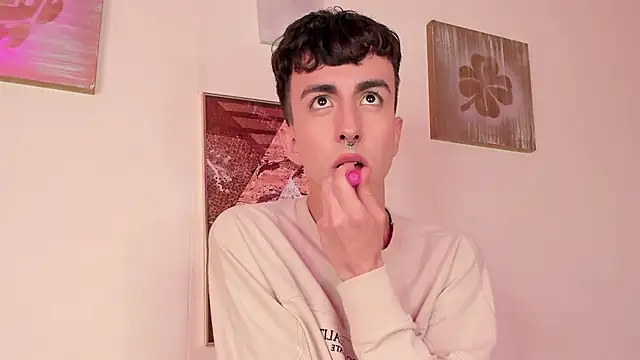 Snapshot of BrahmBelial_ chatting on 12.21.24 BrahmBelial online show from 12.21.24