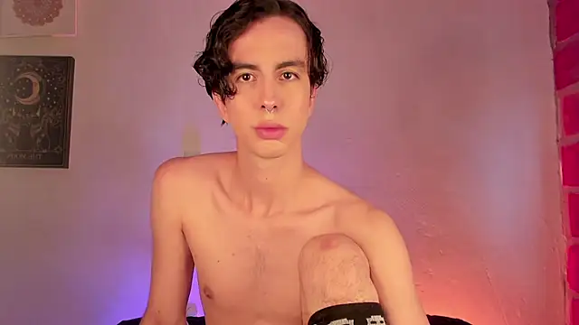 Snapshot of BrahmBelial_ chatting on 10.25.25 BrahmBelial online show from 10.25.25