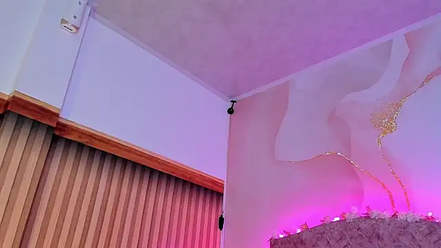 Snapshot of Daisy__rose chatting on 03.13.25 Daisy rose online show from 03.13.25