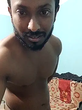 Snapshot of HunkyAriyan chatting on 02.13.25 HunkyAriyan online show from 02.13.25