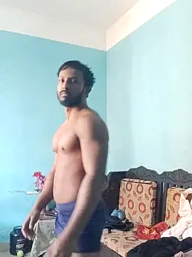 Snapshot of HunkyAriyan chatting on 02.14.25 HunkyAriyan online show from 02.14.25