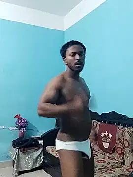 Snapshot of HunkyAriyan chatting on 02.19.25 HunkyAriyan online show from 02.19.25