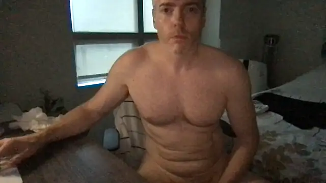 Snapshot of Gingerbushguy chatting on 01.04.25 Gingerbushguy online show from 01.04.25