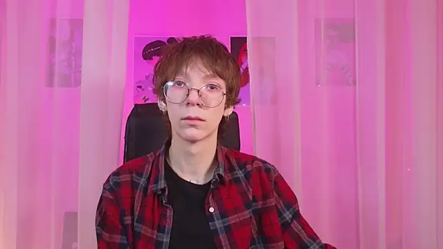 Snapshot of TommieH chatting on 01.23.25 TommieH online show from 01.23.25