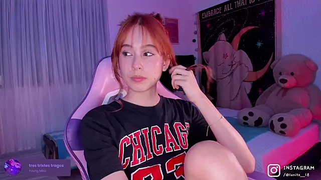 Snapshot of alice_guerin_ chatting on 10.03.25 alice guerin  online show from 10.03.25