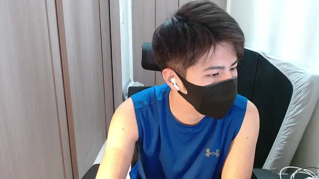 Snapshot of ryota_kkk chatting on 02.05.25 ryota kkk online show from 02.05.25