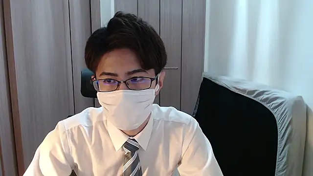 Snapshot of ryota_kkk chatting on 10.14.25 ryota kkk online show from 10.14.25