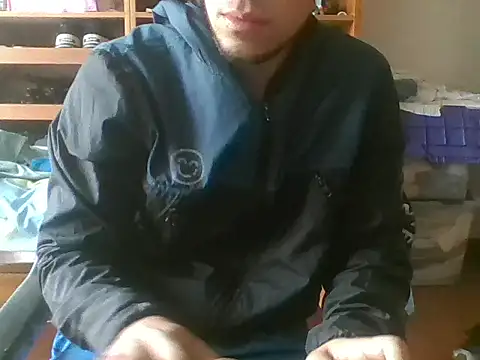 Snapshot of AnaisoVenus chatting on 12.15.24 AnaisoVenus online show from 12.15.24