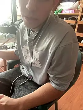 Snapshot of AnaisoVenus chatting on 02.26.25 AnaisoVenus online show from 02.26.25