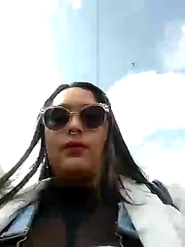 ambar 07 online show from 01.29.25