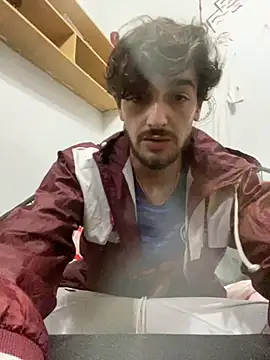 Snapshot of Tomito14 chatting on 09.26.25 Tomito14 online show from 09.26.25