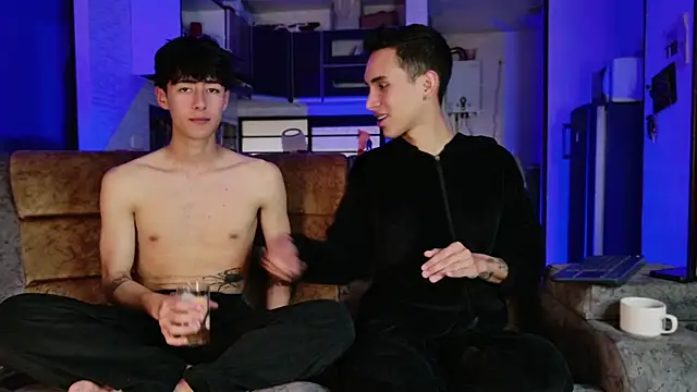 Snapshot of MillersKink chatting on 03.16.25 MillersKink online show from 03.16.25