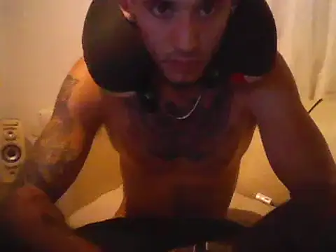 Snapshot of jonypijon222 chatting on 01.20.25 jonypijon222 online show from 01.20.25