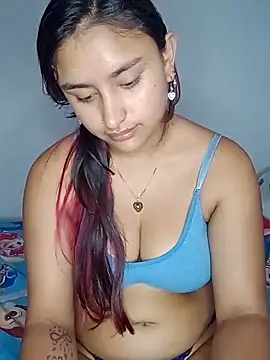 Snapshot of sariitha_sw chatting on 09.11.25 sariitha sw online show from 09.11.25