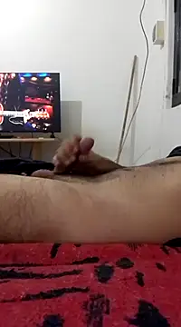 Snapshot of max_max22 chatting on 03.18.25 max max22 online show from 03.18.25