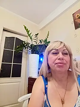 SusieNoreen online show from 09.19.25
