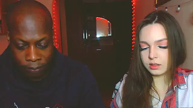 Snapshot of miss_merciless_ chatting on 12.12.24 miss merciless online show from 12.12.24