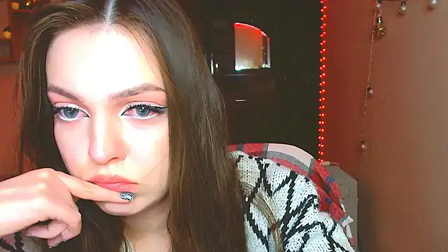 Snapshot of miss_merciless_ chatting on 12.20.24 miss merciless online show from 12.20.24