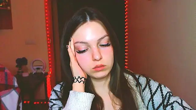 Snapshot of miss_merciless_ chatting on 03.09.25 miss merciless online show from 03.09.25