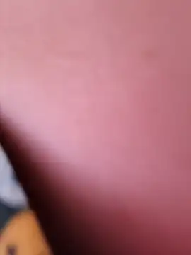 Snapshot of wild_bong_queen chatting on 10.29.25 wild bong queen online show from 10.29.25