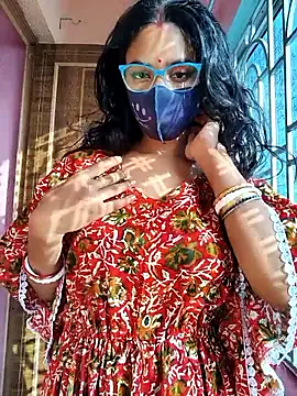 Snapshot of wild_bong_queen chatting on 11.08.25 wild bong queen online show from 11.08.25