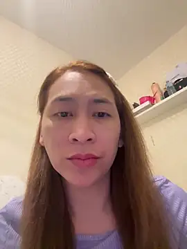 Snapshot of cieloadriano2024 chatting on 03.18.25 cieloadriano2024 online show from 03.18.25