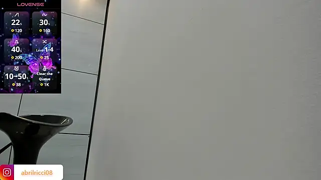 Snapshot of abril_ricci chatting on 01.23.25 abril ricci online show from 01.23.25