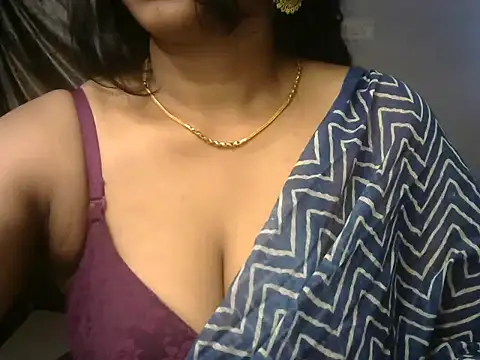 Snapshot of telugu99ramya chatting on 11.02.25 telugu99ramya online show from 11.02.25
