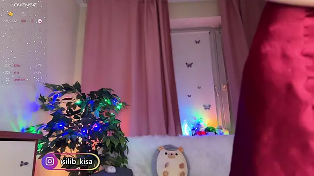 Snapshot of -Lisa_Kisa- chatting on 12.28.24 -Lisa Kisa- online show from 12.28.24