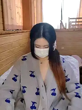 Snapshot of Kurage_chan chatting on 01.27.25 Kurage chan online show from 01.27.25