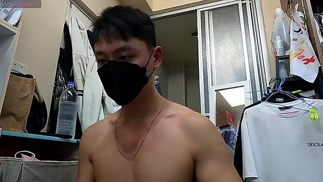 Snapshot of frnk30151 chatting on 12.23.24 frnk30151 online show from 12.23.24