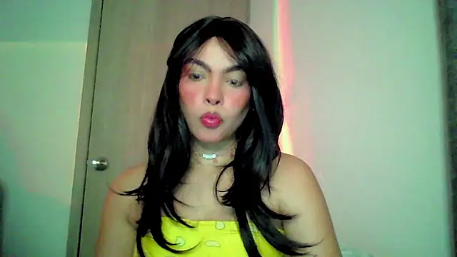 Kiri Cutee online show from 09.12.25