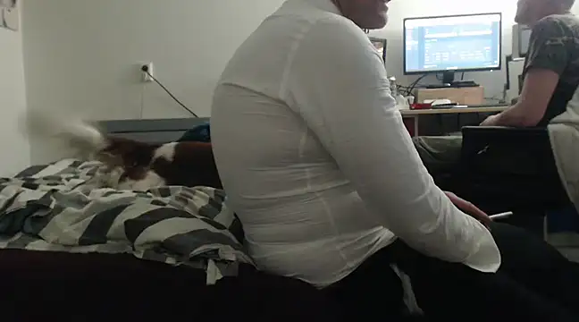 Snapshot of mikeythebestsucker chatting on 12.25.24 mikeythebestsucker online show from 12.25.24