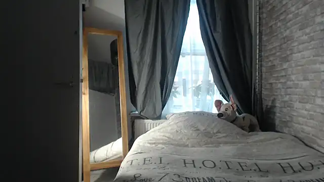 Snapshot of mikeythebestsucker chatting on 01.22.25 mikeythebestsucker online show from 01.22.25