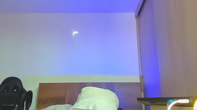 Snapshot of Stevenn_77 chatting on 12.06.24 Stevenn 77 online show from 12.06.24