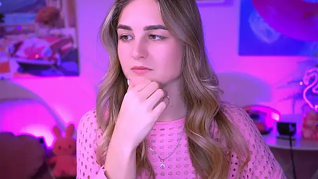 Snapshot of DeboraLarson chatting on 02.17.25 DeboraLarson online show from 02.17.25