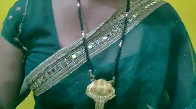 Snapshot of LOVE-SUSHILA chatting on 01.23.25 LOVE-SUSHILA online show from 01.23.25