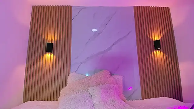 Snapshot of miss_Ari chatting on 02.28.25 miss Ari online show from 02.28.25