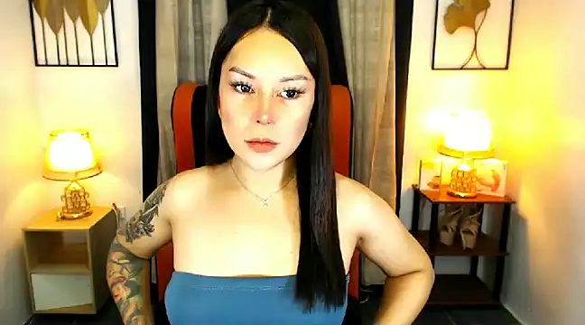 Snapshot of asian_ishnakhan chatting on 12.15.24 asian ishnakhan online show from 12.15.24