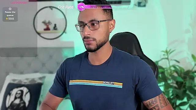 LiamGarcia1 online show from 12.13.24
