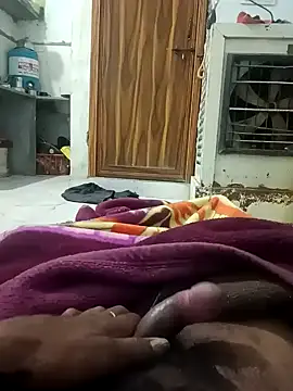 Snapshot of pintuS40 chatting on 01.02.25 pintuS40 online show from 01.02.25