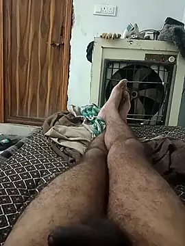 Snapshot of pintuS40 chatting on 10.18.25 pintuS40 online show from 10.18.25