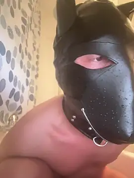 Snapshot of PlayDog123 chatting on 03.06.25 PlayDog123 online show from 03.06.25