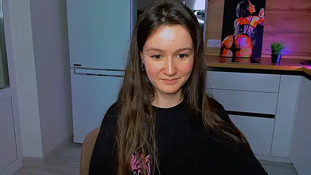 Snapshot of ameli_moon chatting on 02.15.25 ameli moon online show from 02.15.25